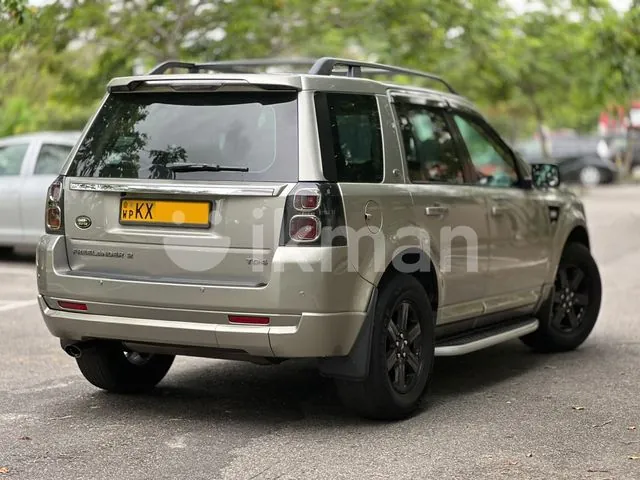 Land Rover Freelander 2013 photo 5