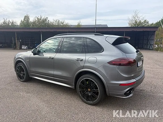 Porsche Cayenne S 2015 photo 4