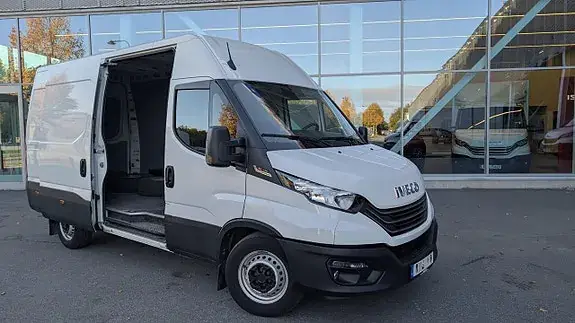 Iveco Daily 2024 photo 3