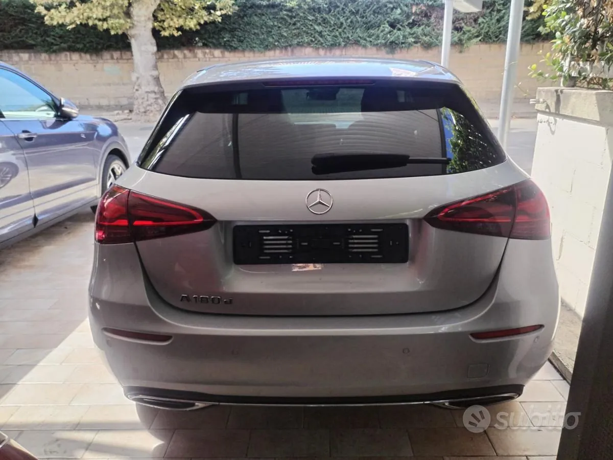 Mercedes-Benz A-Class 2023 photo 4
