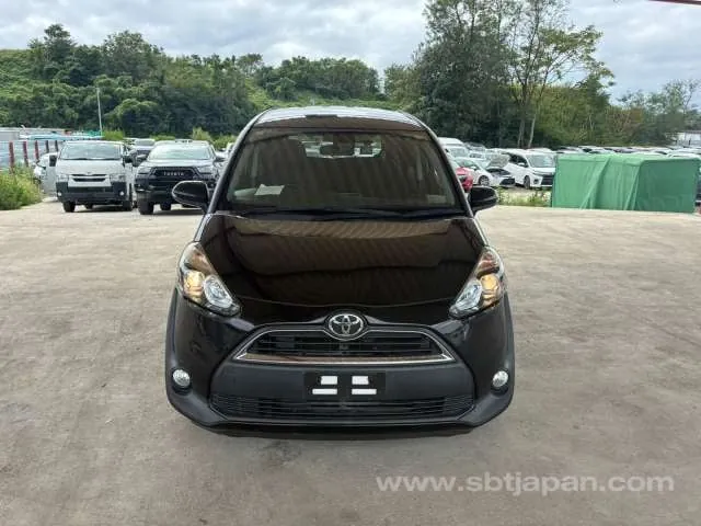 Toyota Sienta 2016 photo 5