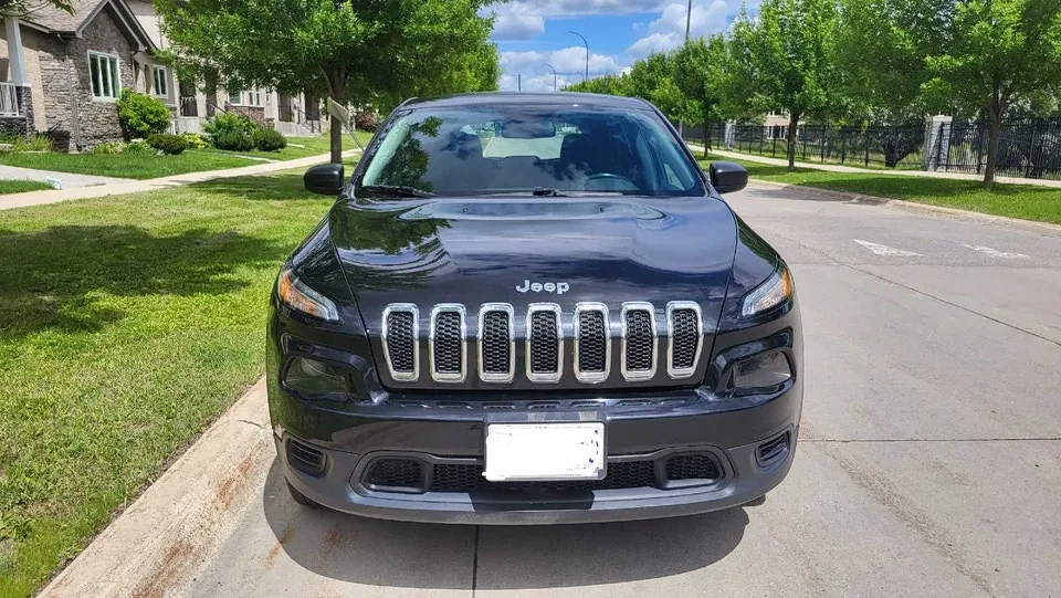 Jeep Cherokee 2015 photo 2