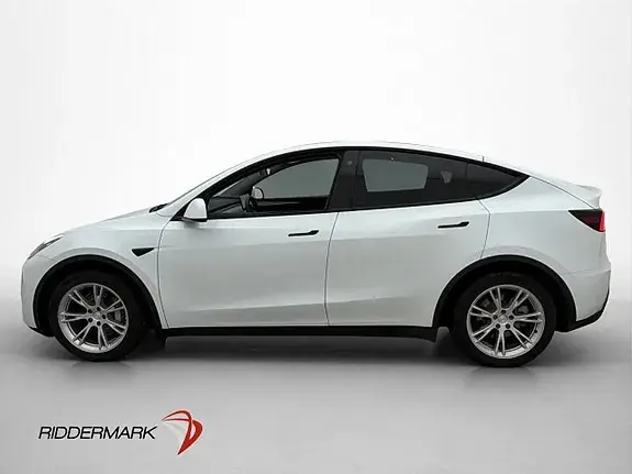 Tesla Model Y 2023 photo 5