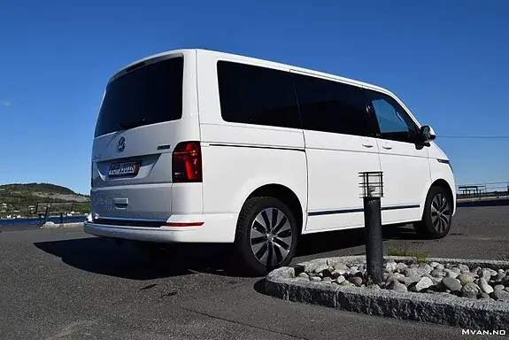 Volkswagen Multivan 2020 photo 3