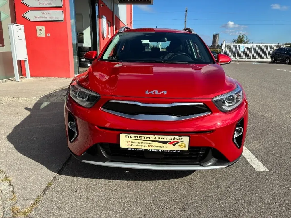 Kia Stonic 2022 photo 2