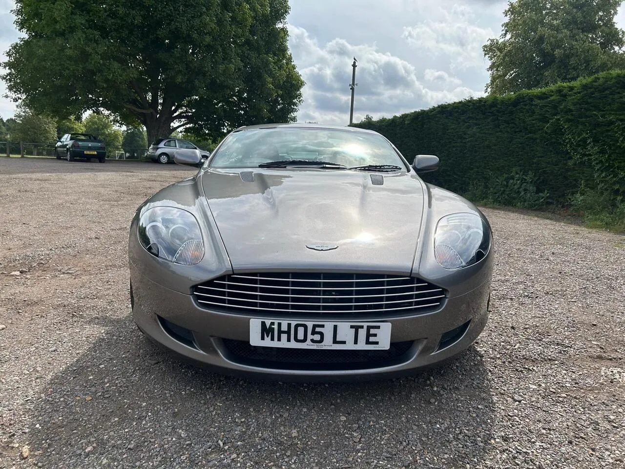 Aston Martin Db9