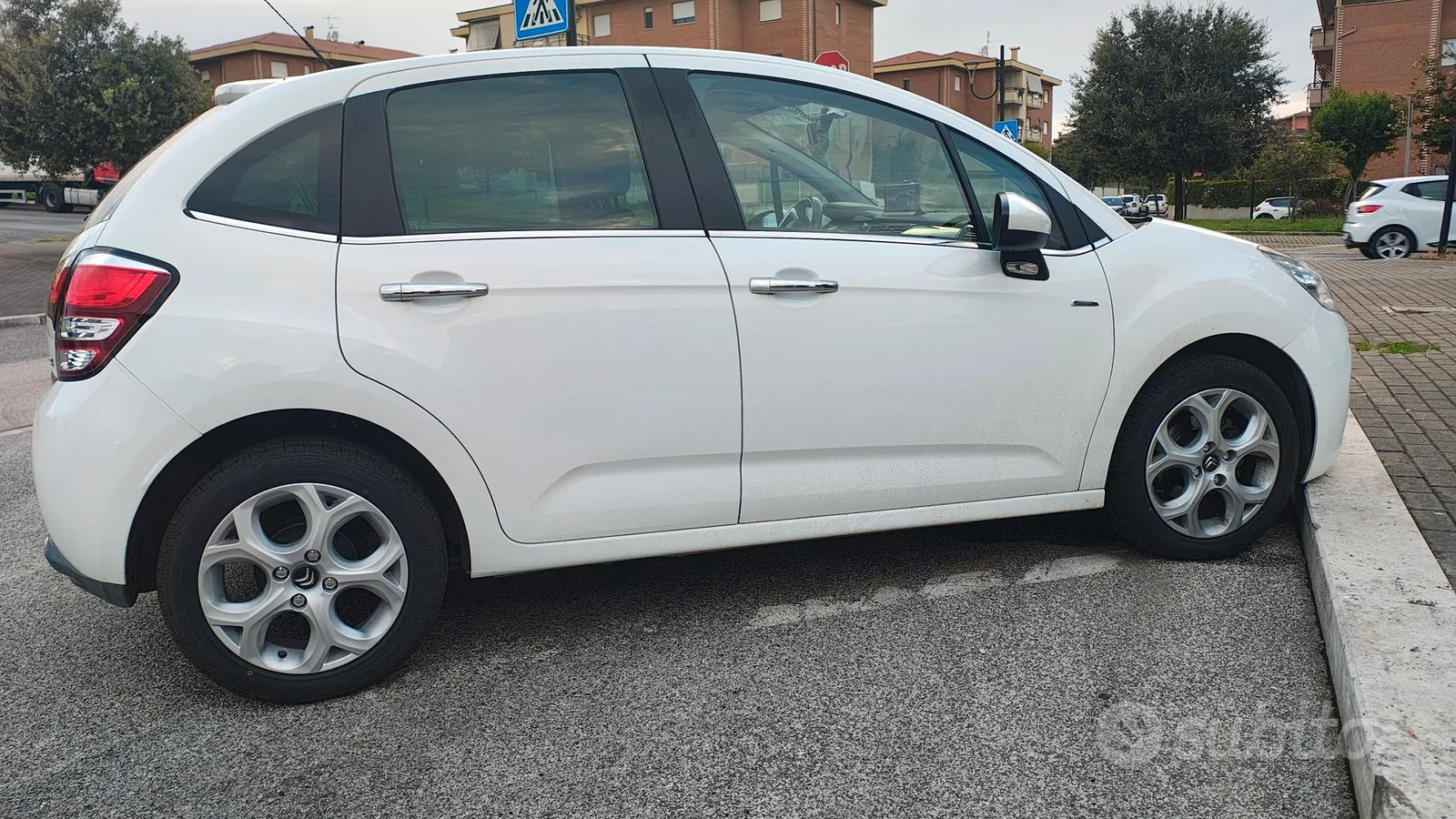 Citroen C3 2015 photo 2