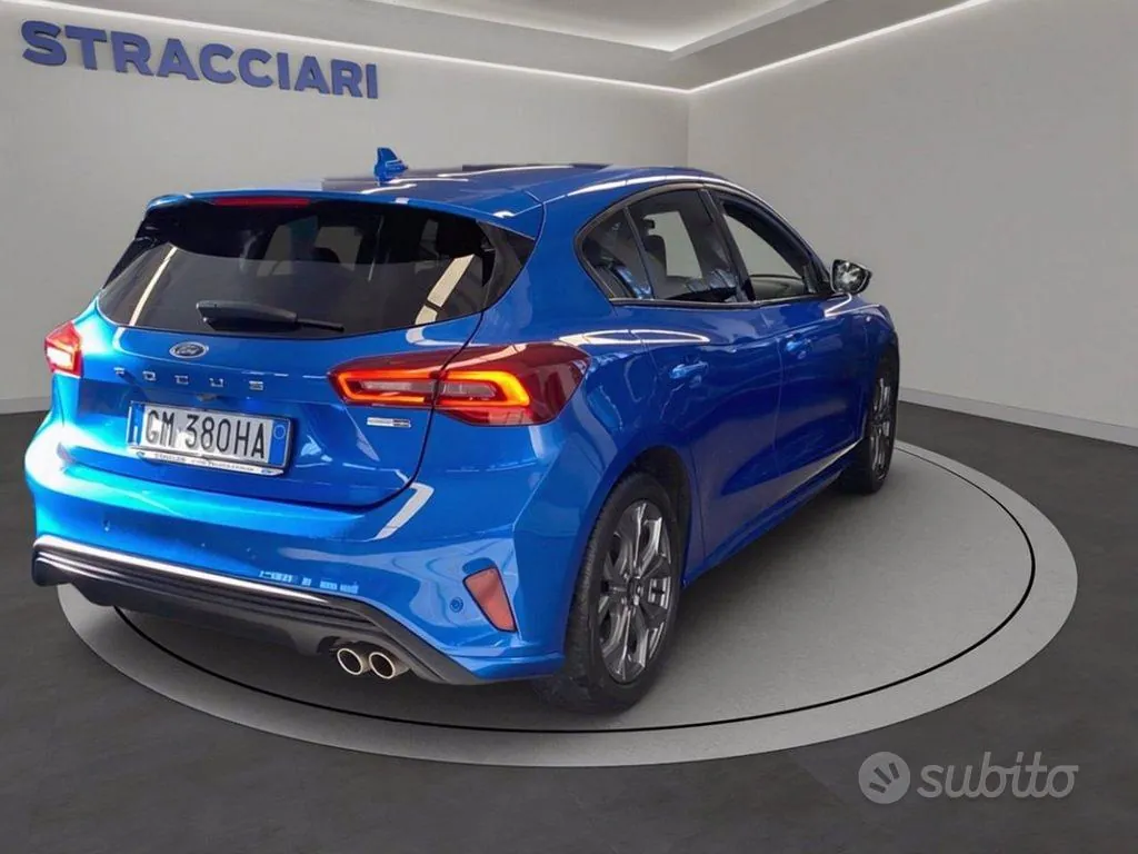 Ford Focus 2023 photo 4