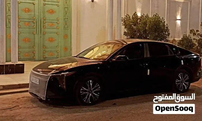 Kia K4