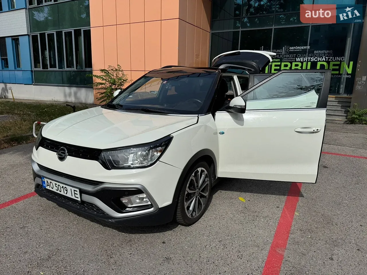 KG Mobility Tivoli