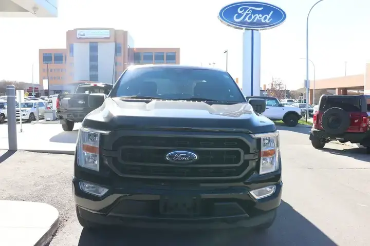 Ford F-150 2021 photo 2