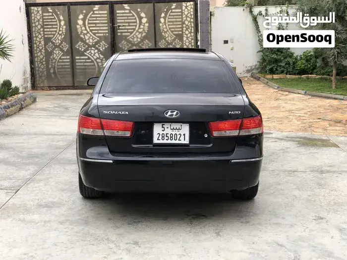 Hyundai Sonata 2009 photo 2
