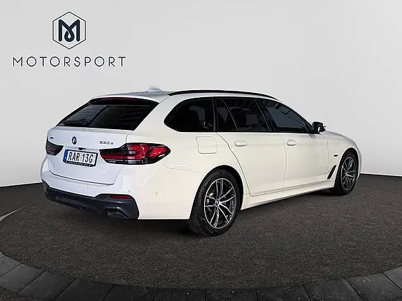 BMW 530E 2024 photo 3