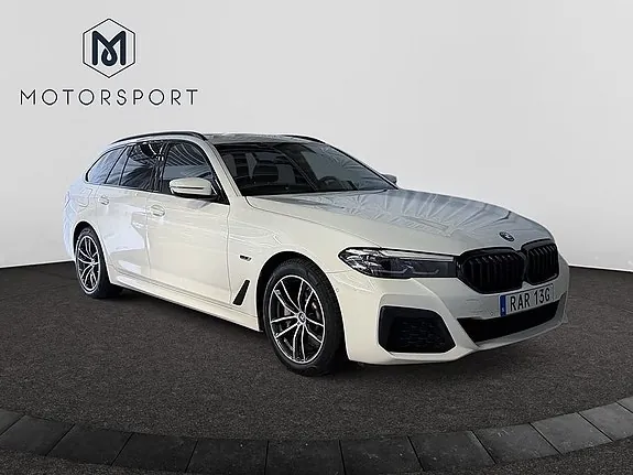 BMW 530E 2024 photo 5