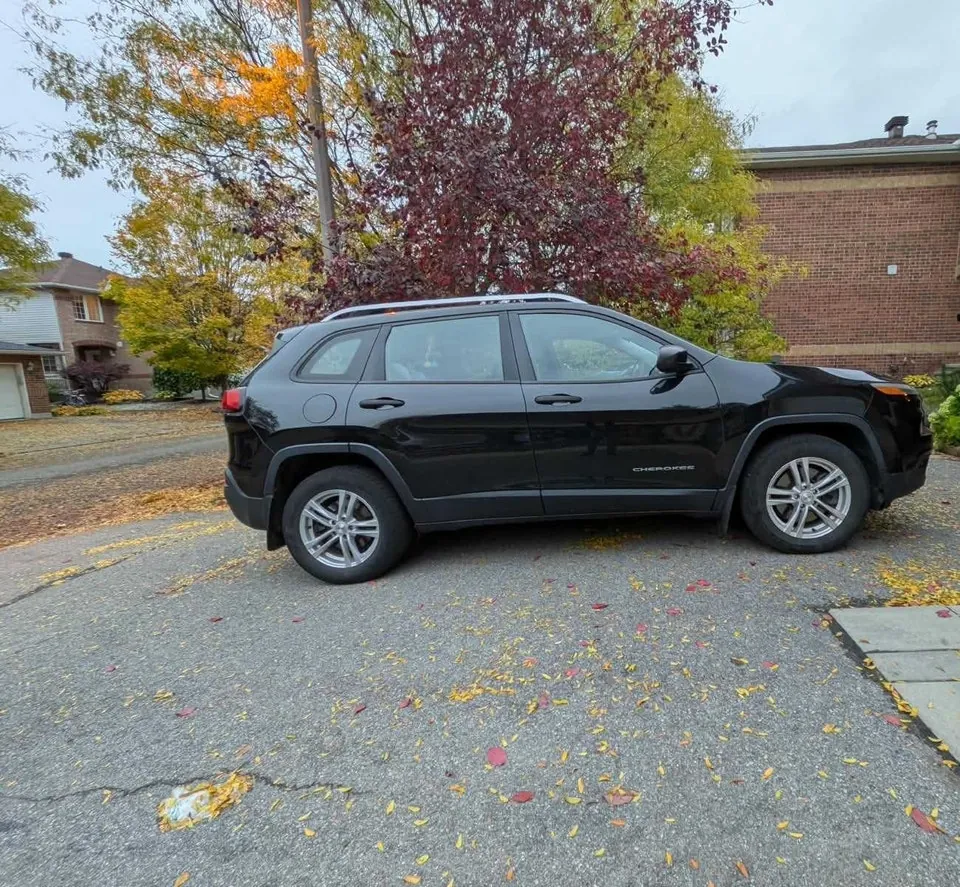 Jeep Cherokee 2016 photo 3