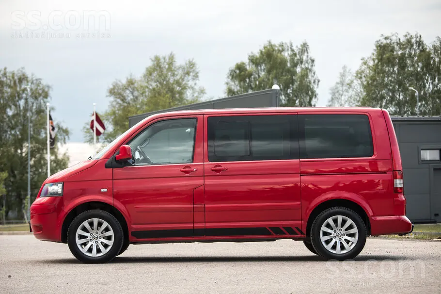 Volkswagen Multivan 2004 photo 3