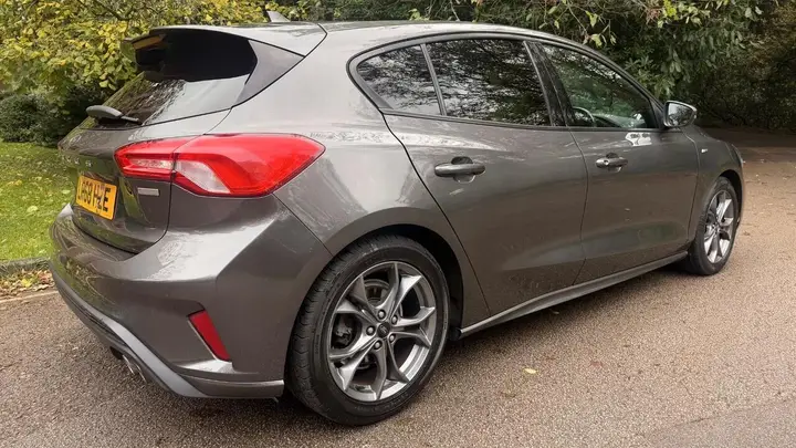 Ford Focus 2018 photo 3