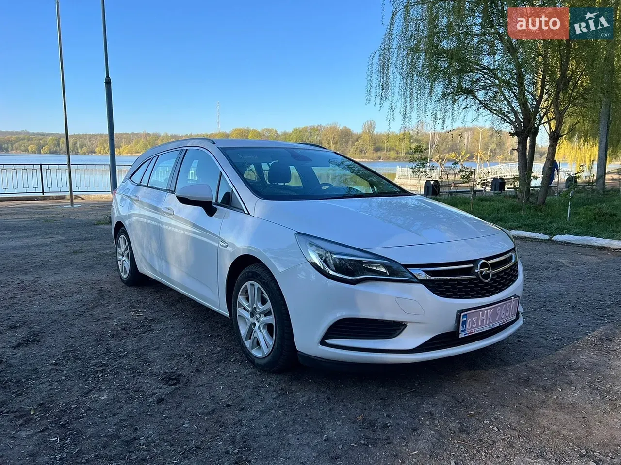 Opel Astra 2018 photo 4