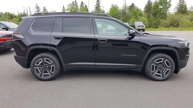 Jeep Cherokee 2026 photo 5