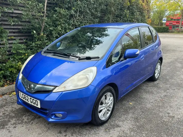 Honda Jazz 2012 photo 3