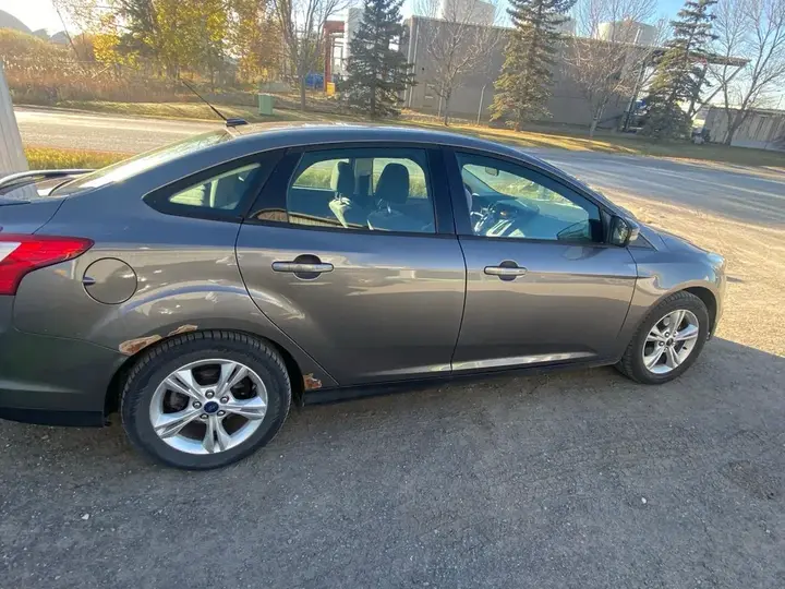 Ford Focus 2012 photo 5