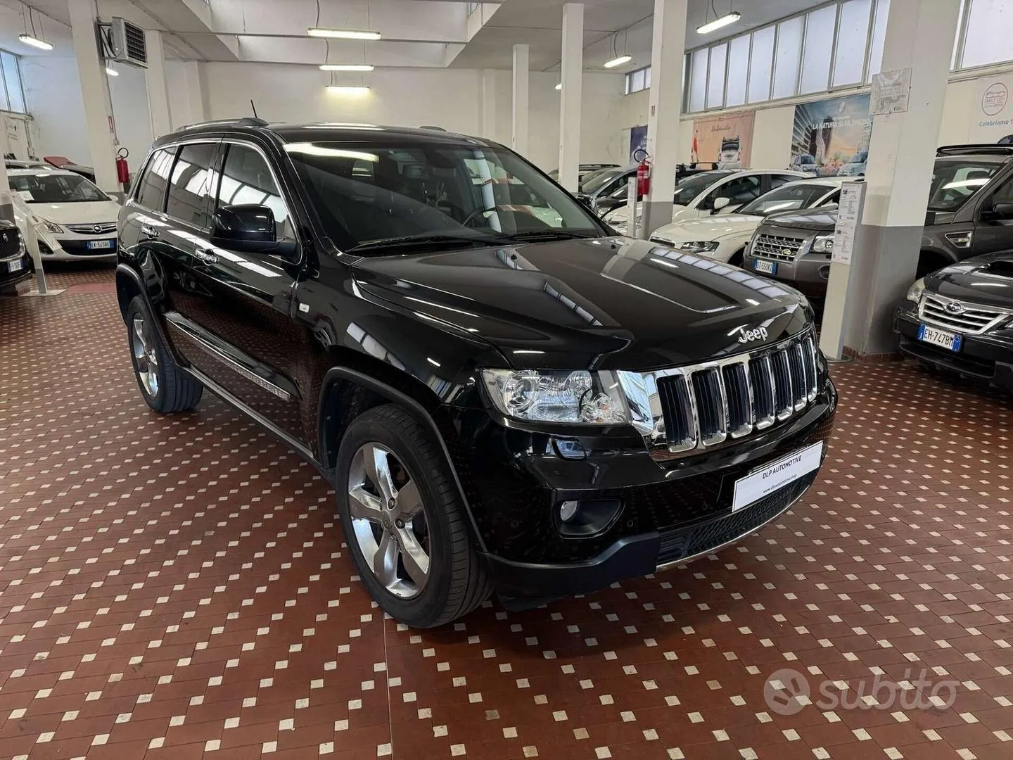 Jeep Grand Cherokee 2012 photo 3