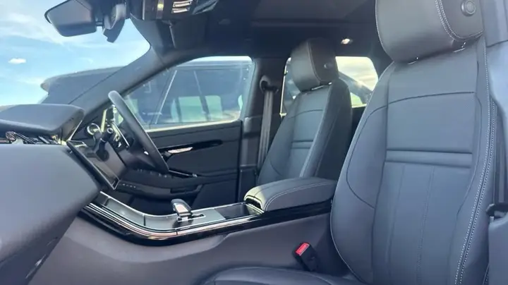 Land Rover Range Rover Evoque photo 3