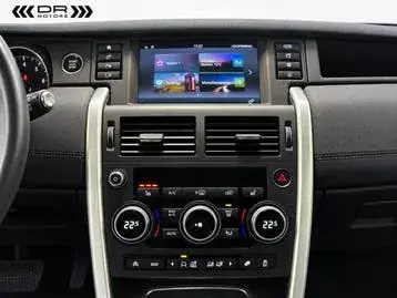Land Rover Discovery Sport 2017 photo 2