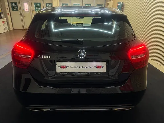 Mercedes-Benz A180 2017 photo 4