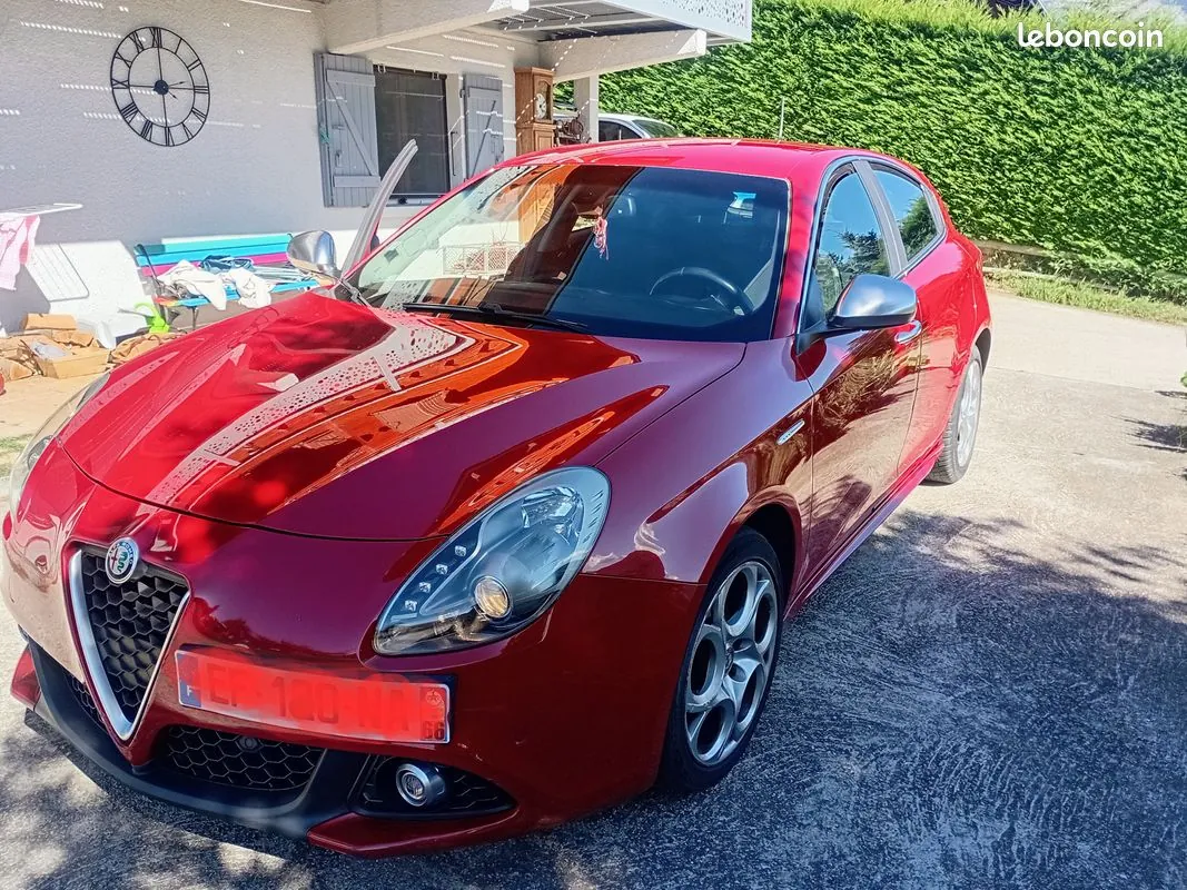 Alfa Romeo Giulietta 2016 photo 3