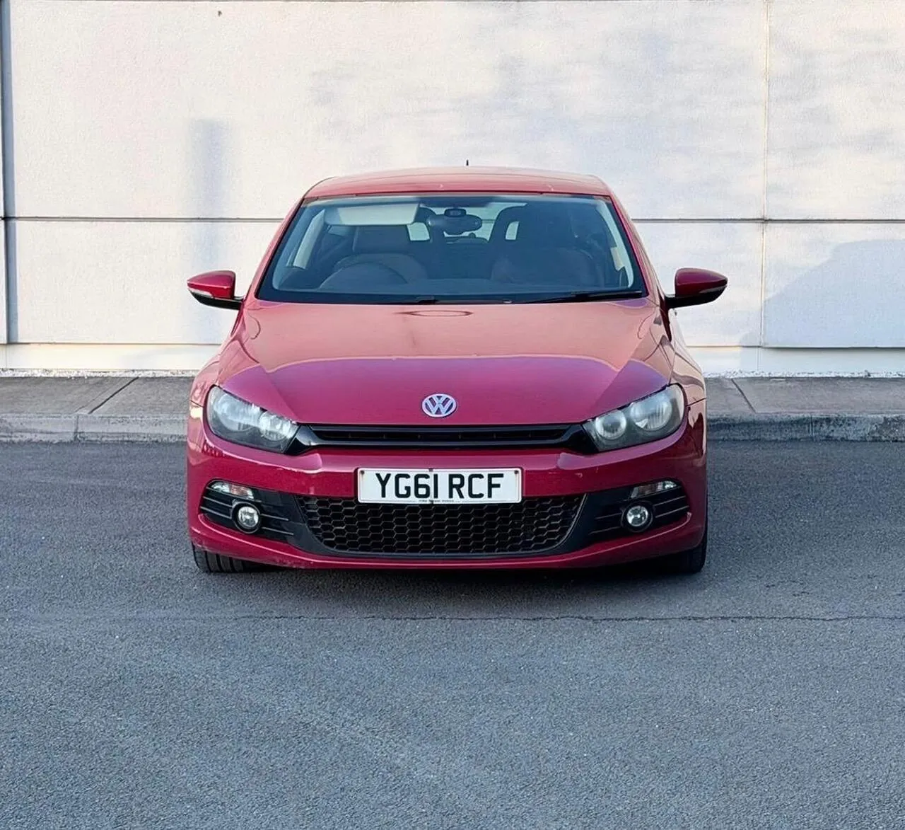 Volkswagen Scirocco 2011 photo 2