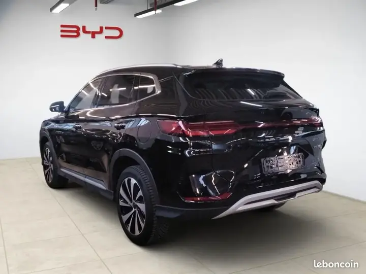 BYD Seal U 2025 photo 3