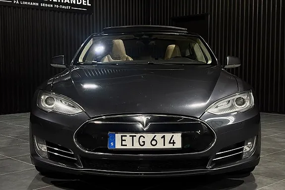 Tesla Model S 2015 photo 3