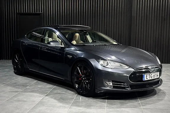 Tesla Model S 2015 photo 5