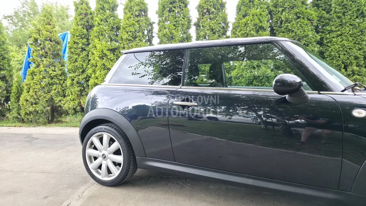 Mini Cooper S 2009 photo 4