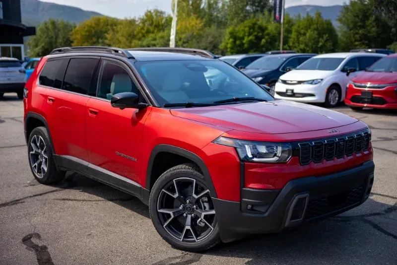 Jeep Cherokee 2026 photo 2