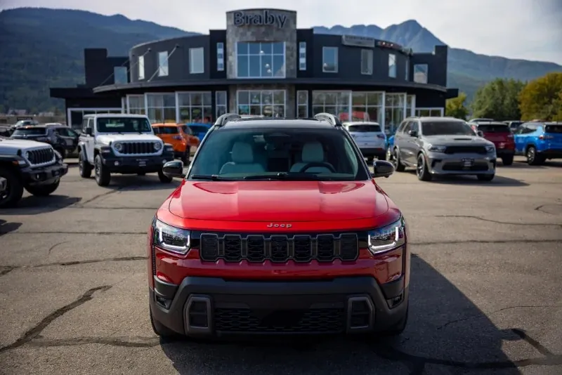 Jeep Cherokee 2026 photo 3