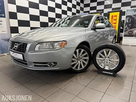 Volvo S80 2012 photo 2