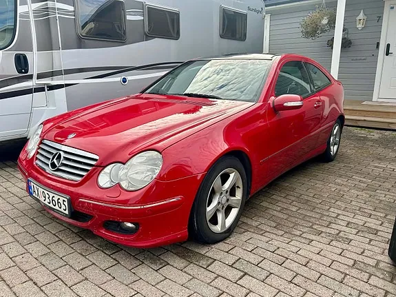 Mercedes-Benz C200 D