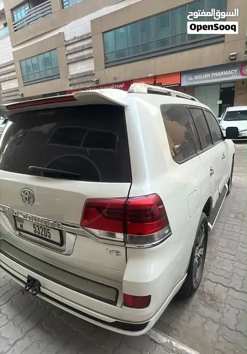 Toyota Land Cruiser 2015 photo 3