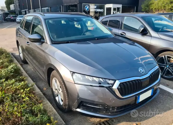 Skoda Octavia 2022 photo 3