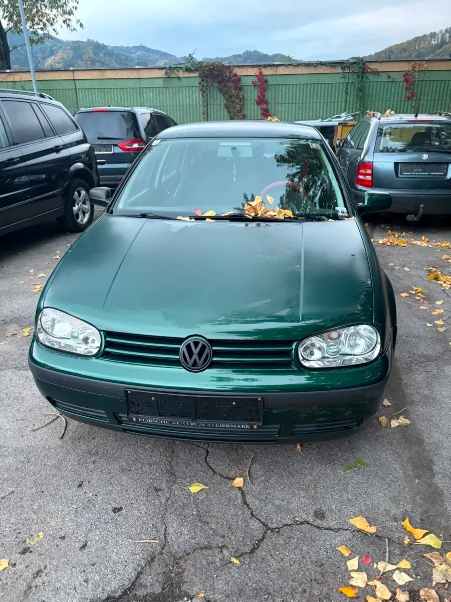 Volkswagen Golf 2001 photo 2