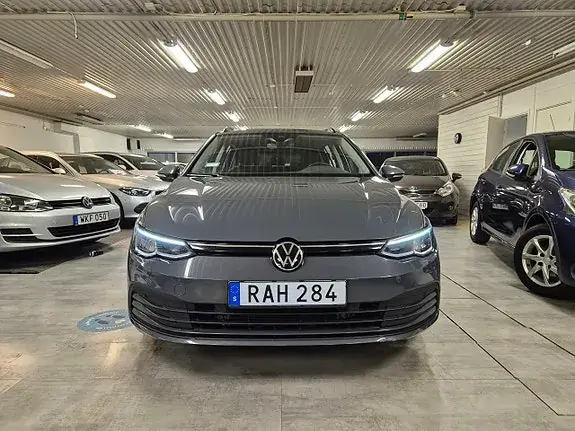 Volkswagen Golf I 2023 photo 3