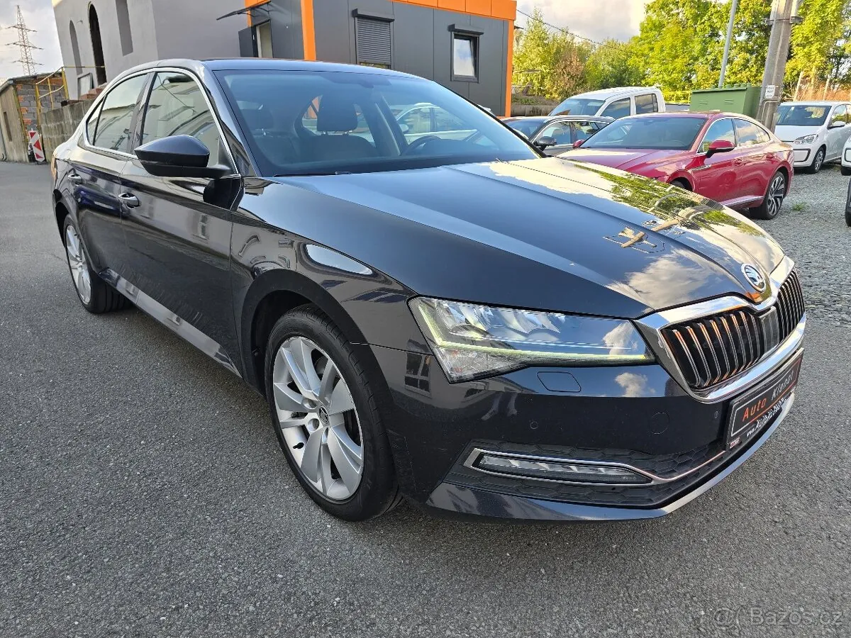 Skoda Superb 2020 photo 2