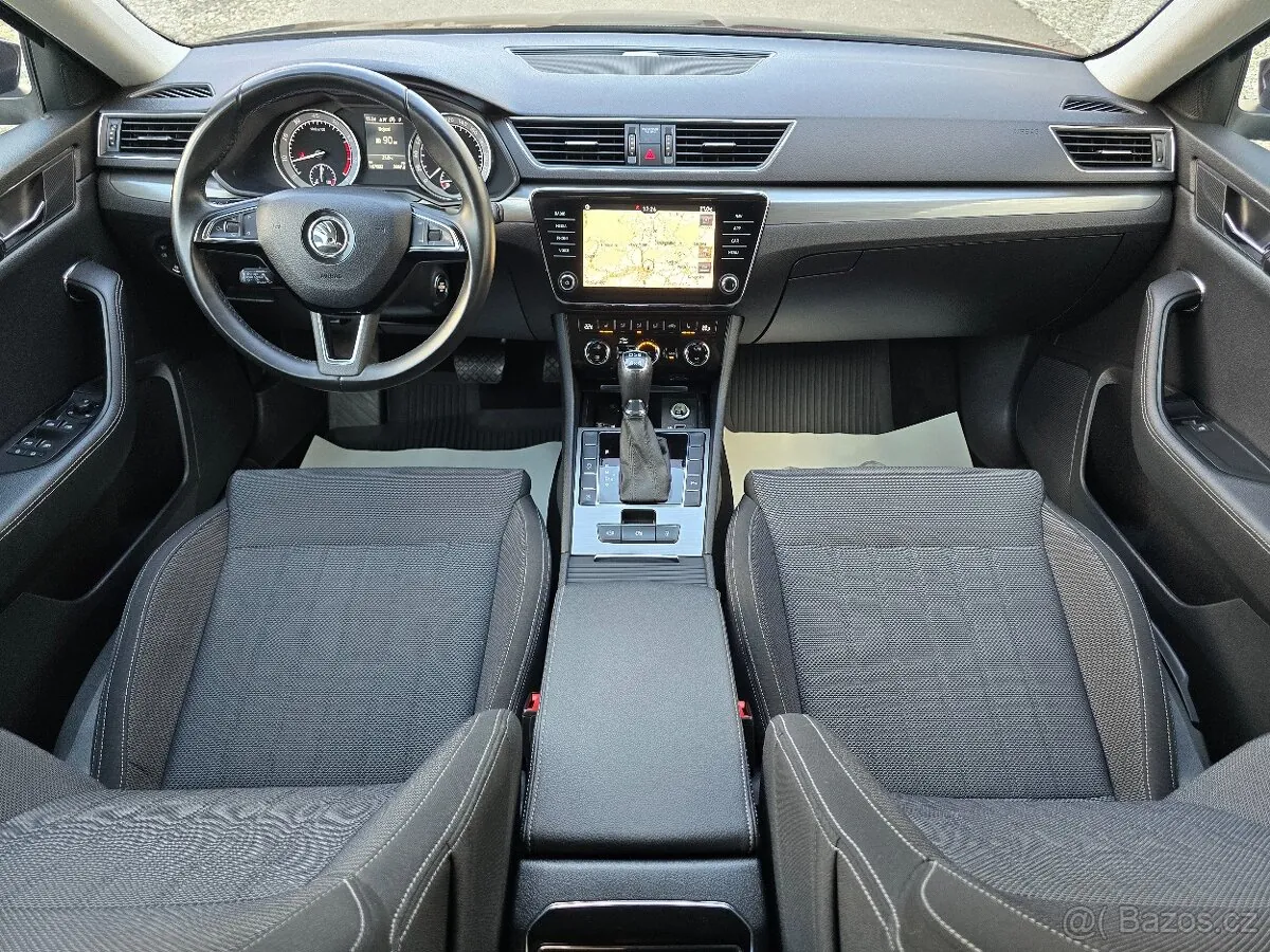 Skoda Superb 2020 photo 5
