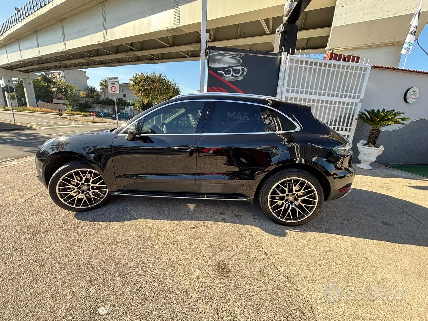 Porsche Macan 2021 photo 3