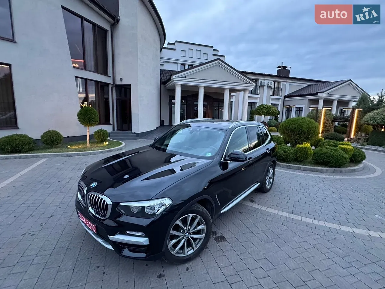 BMW X3 2019 photo 3