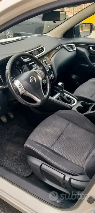 Nissan Qashqai 2015 photo 5