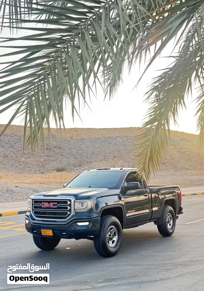 GMC Sierra
