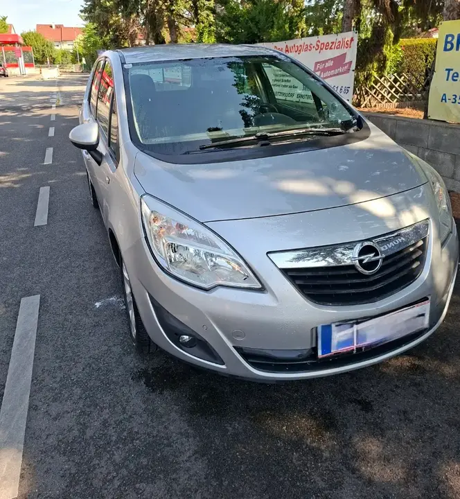 Opel Meriva 2010 photo 2